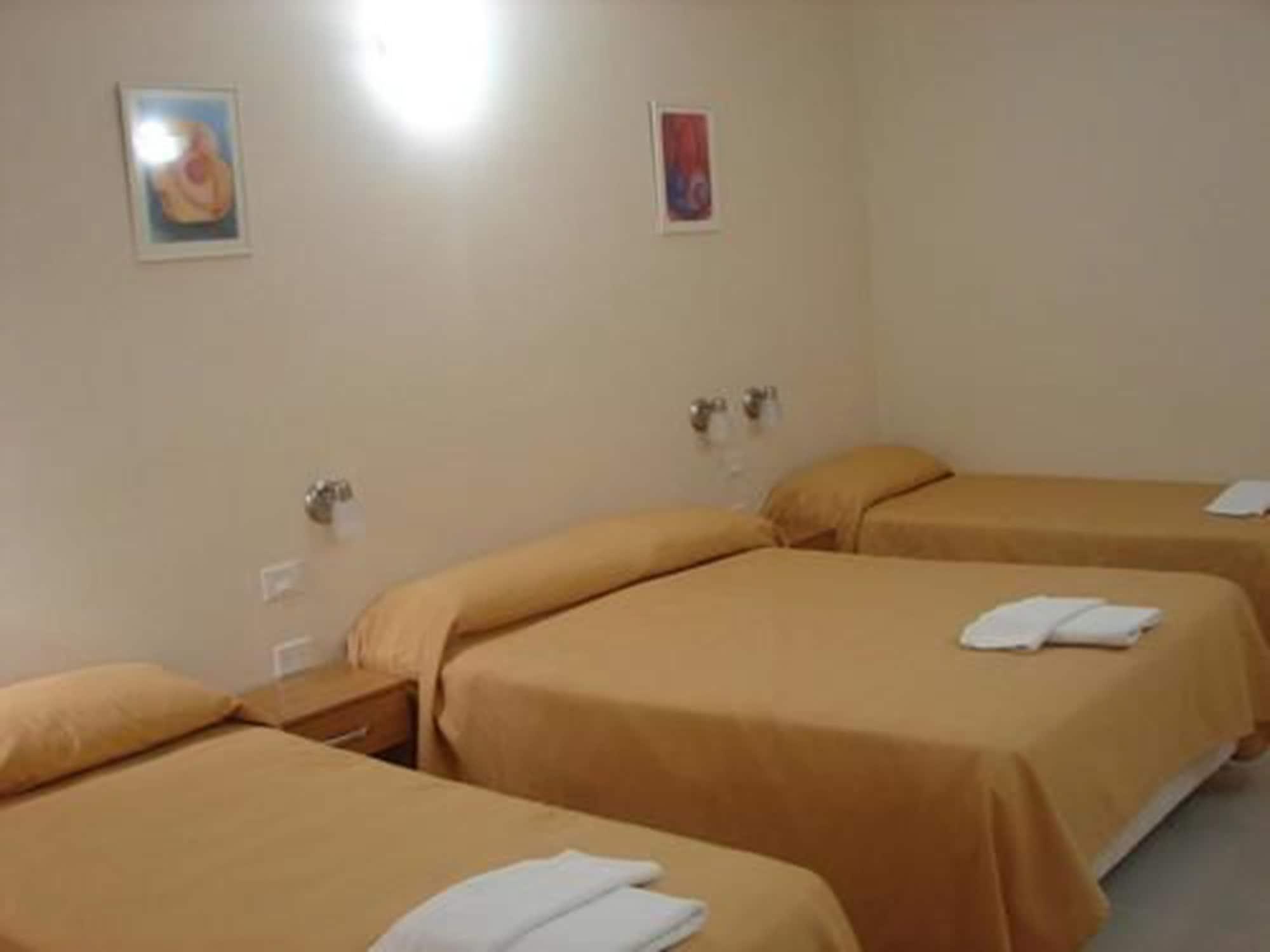Cheltum Hotel Trelew Εξωτερικό φωτογραφία